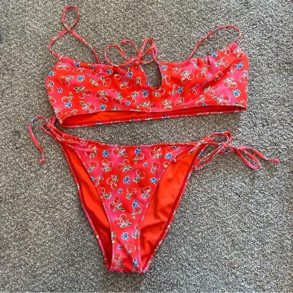 Pacsun Cherry Bikini - Picture 1 of 6